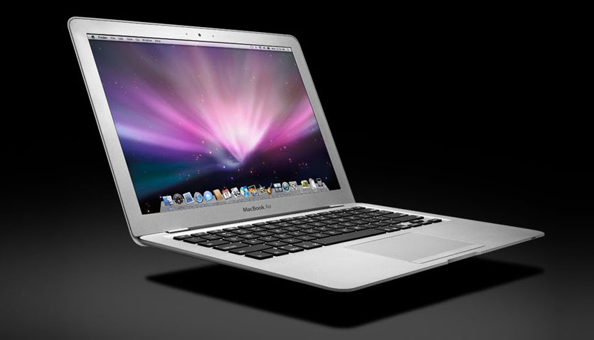 Від Macintosh до iMac: історія перевтілення "яблучного" ПК у фотографіях